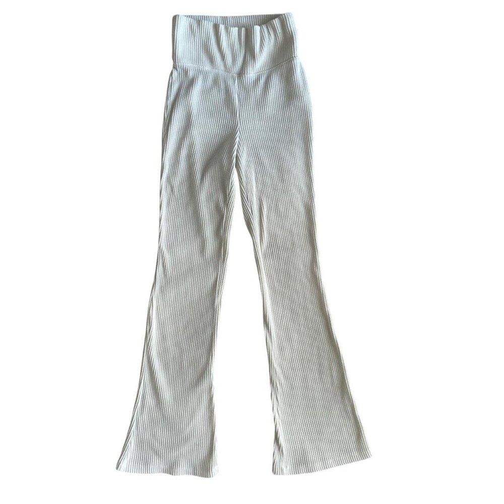 High Rise Ribbed Flare Pants - Picture 2 of 4
